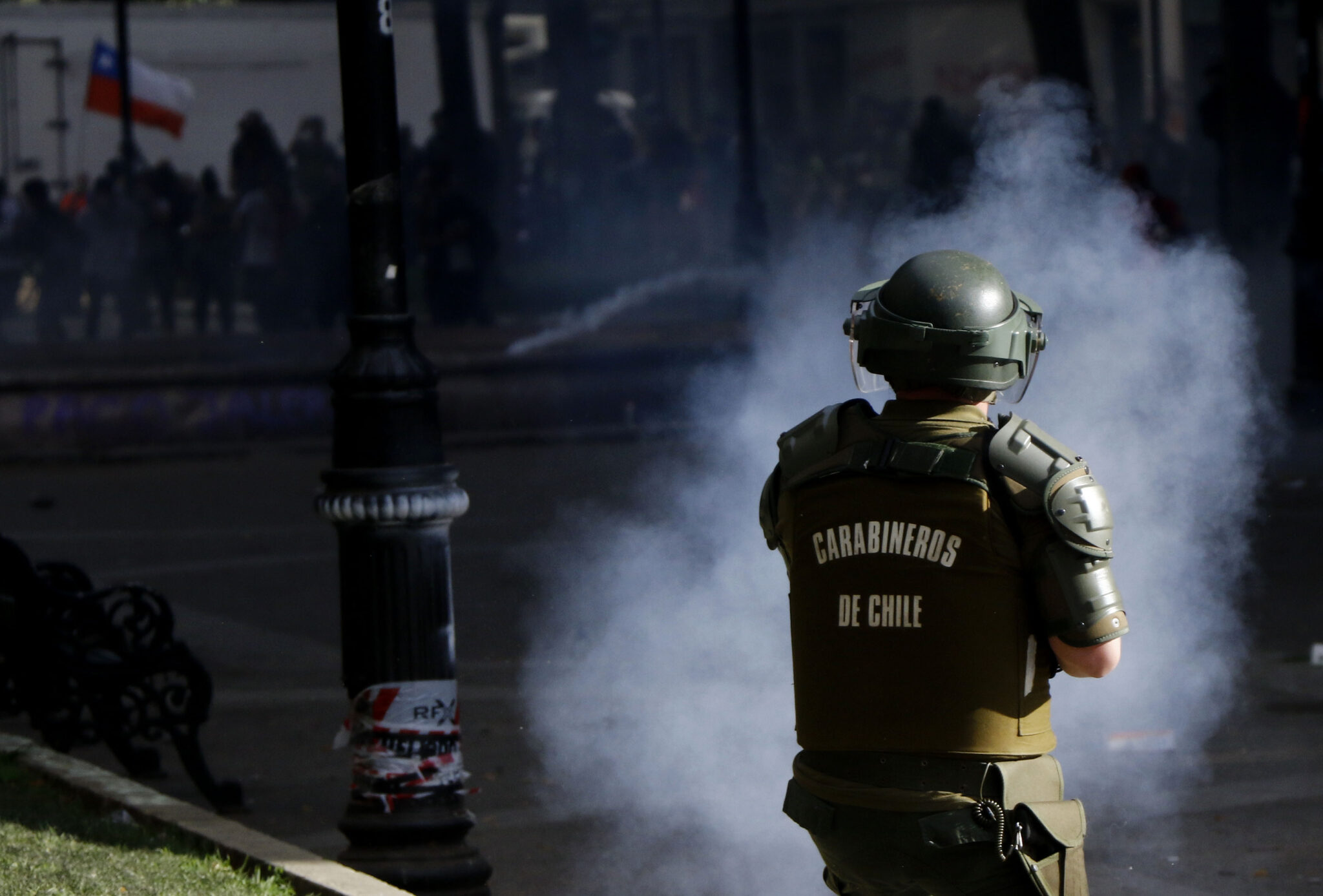 Balines en manifestaciones | nuevo uniforme de carabineros