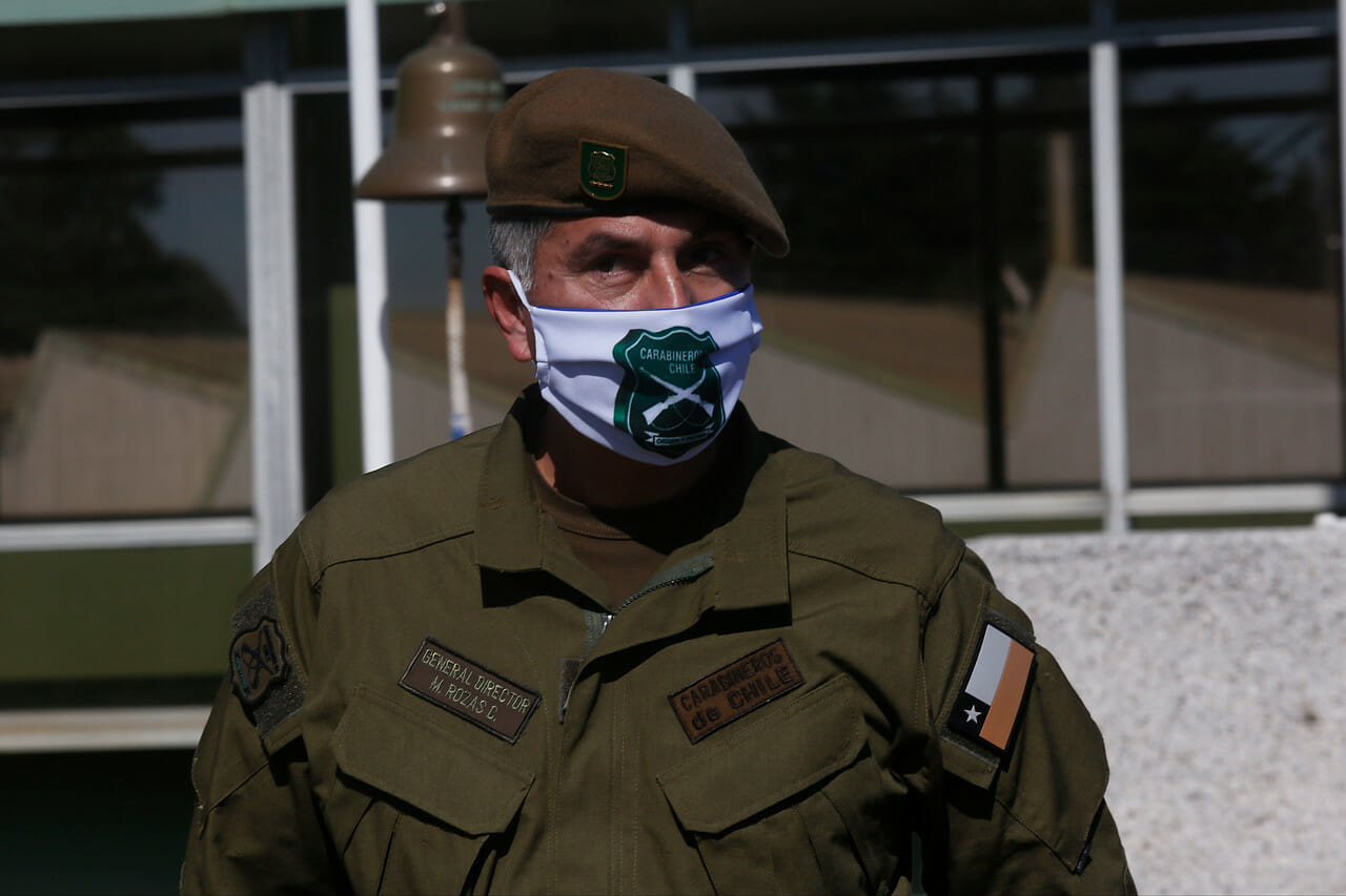 Carabineros compró 20 mascarillas por 640 mil pesos