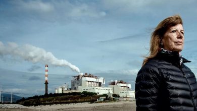 Puchuncaví. El humo en el cuerpo: una performance que denuncia la lucha contra la contaminación ambiental